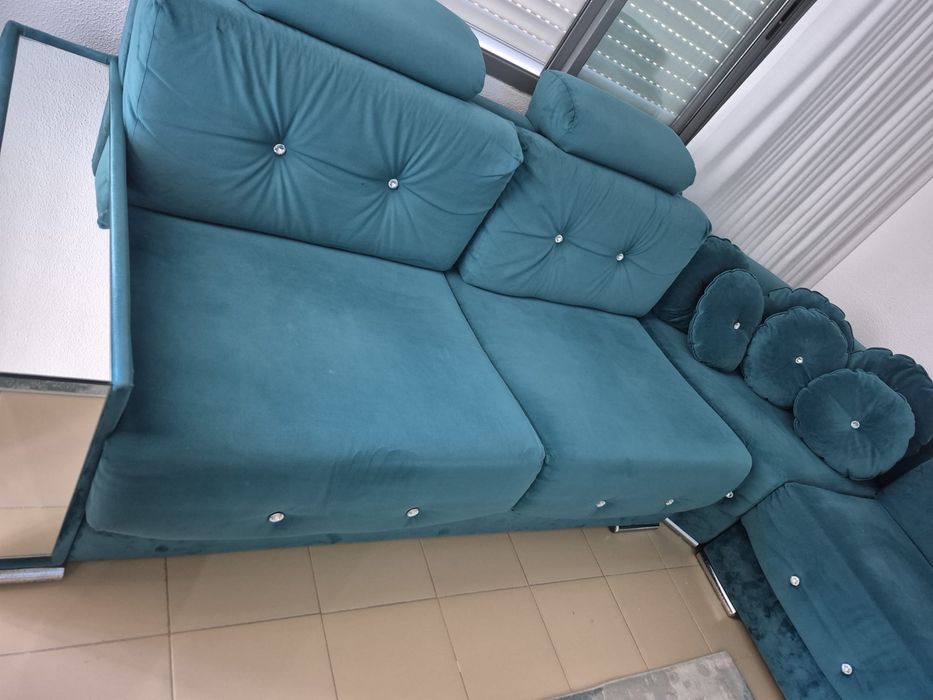 Sofa Familiar c/almofadas decorativas