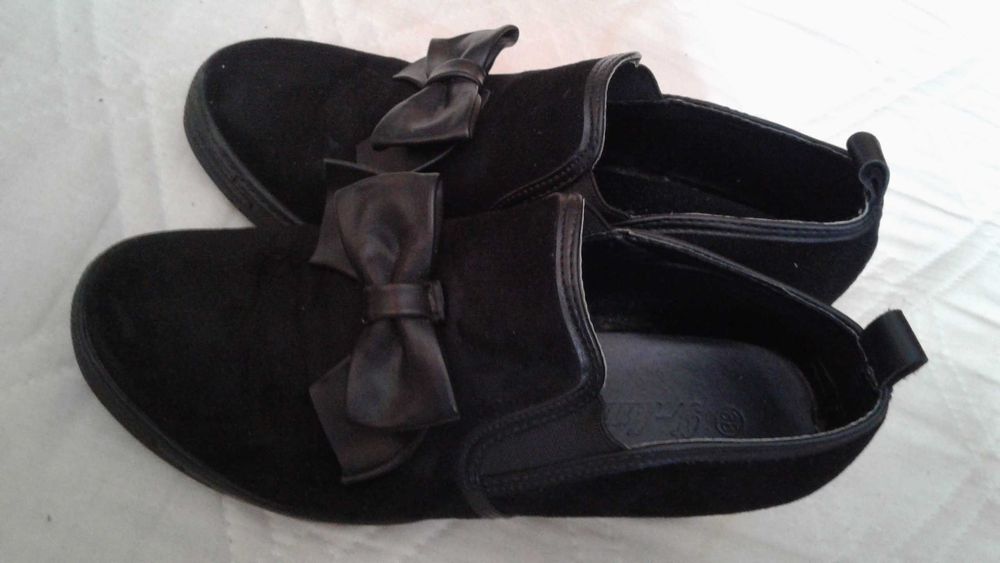 Buty Botki na Koturnie rozmiar 38.