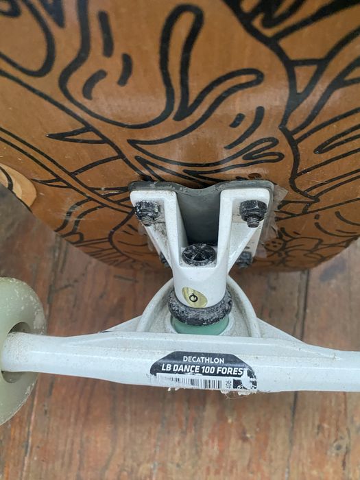 Skate longboard muito bom