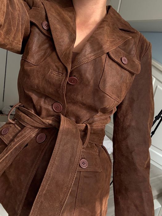 Zamszowa czekoladowa kurtka skorzana taliowana hit zamsz skora vintage