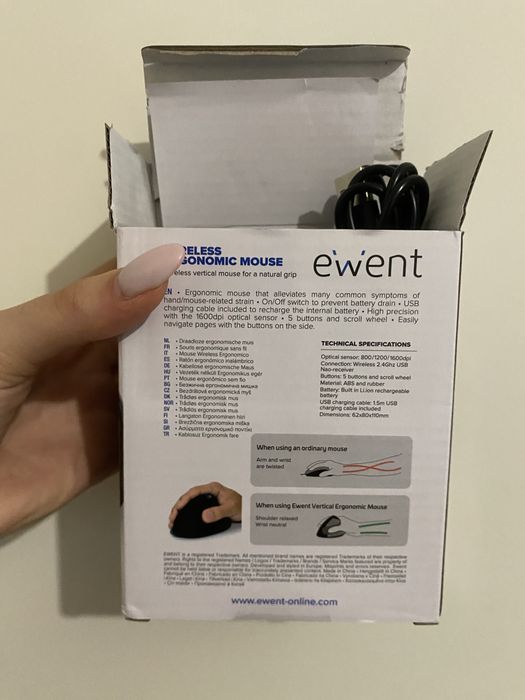 Brand-new vertical wireless mouse, black – never used – 2 units available64584417623939121