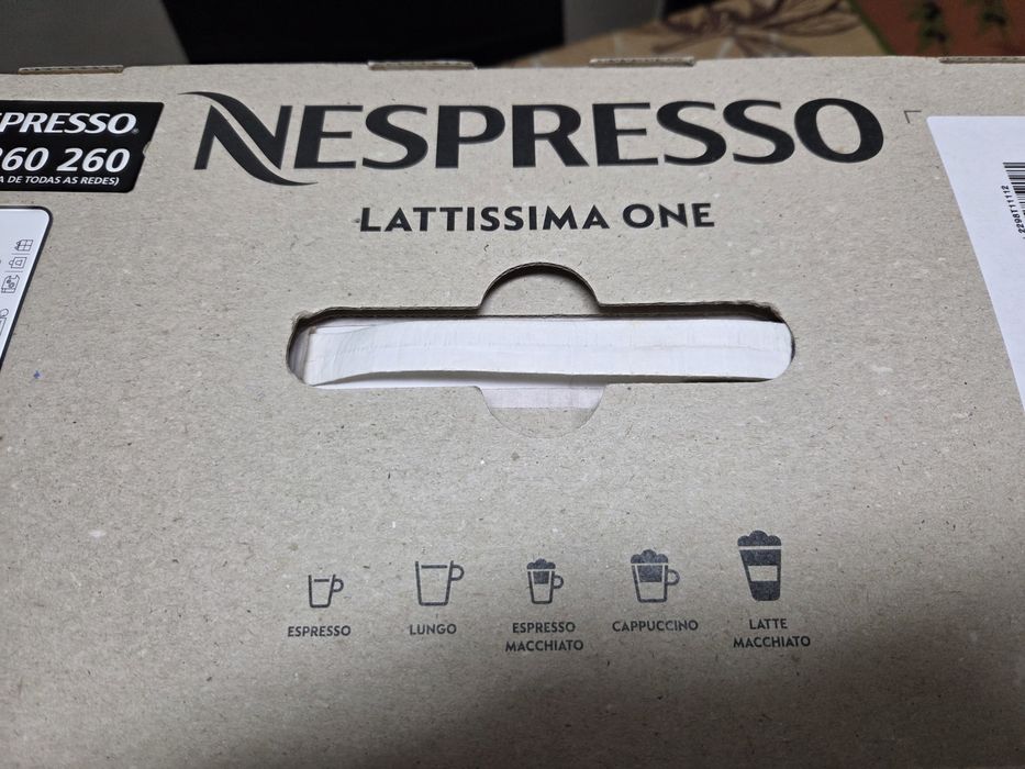Nespresso Delonghi Lattissima One