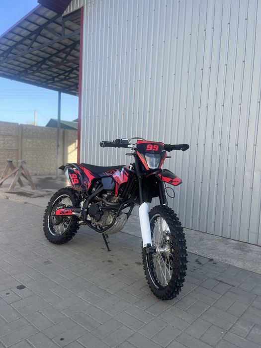 Geon GNS 300 в хорошрму стані