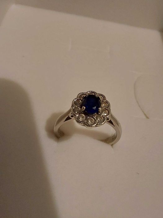 Pierścionek srebrny 925 z cyrkonią w kolorze royal blue, rozmiar 9