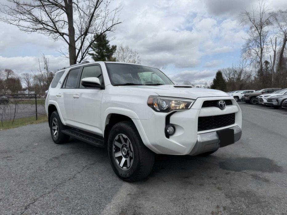 Toyota 4Runner      2018