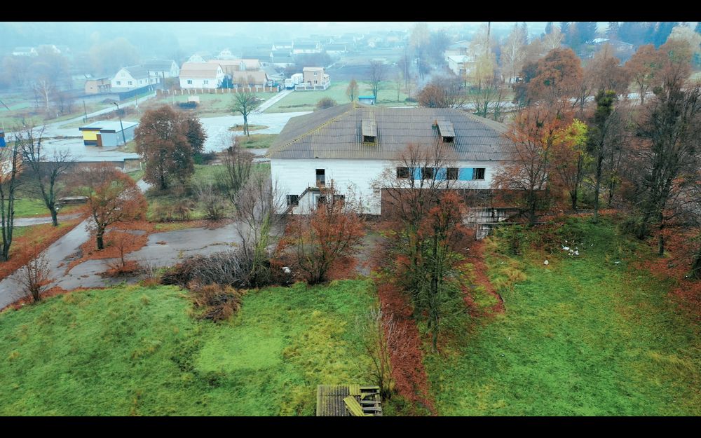 Продам комерційну нерухомість 800 м², Тетіїв, траса, 0,35 га