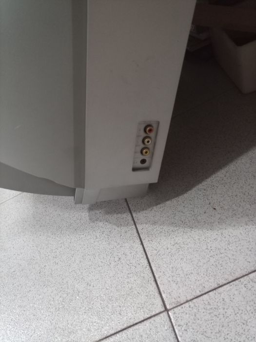 TV CRT Samsung CW28 melhor oferta