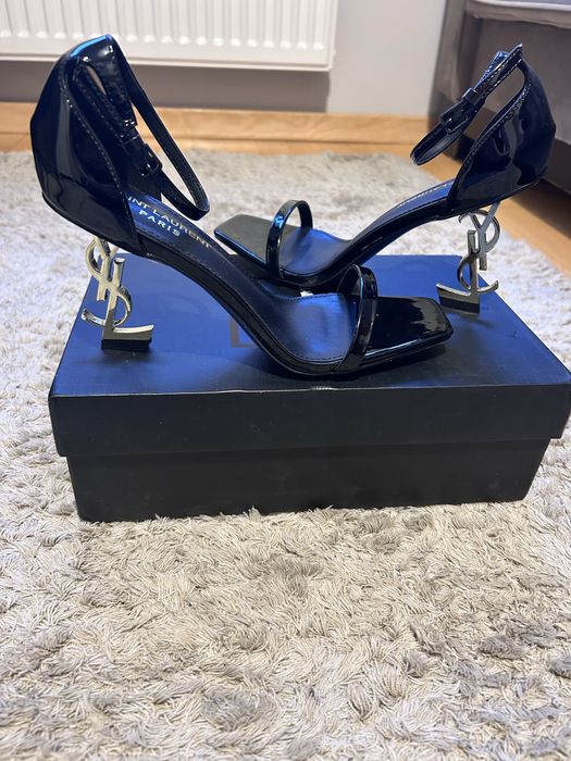 Modne Szpilki Yves Saint Laurent