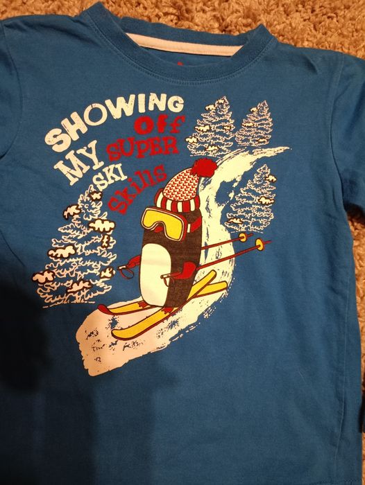 Tematyka zimowa komplet dresowy na 116/122cm