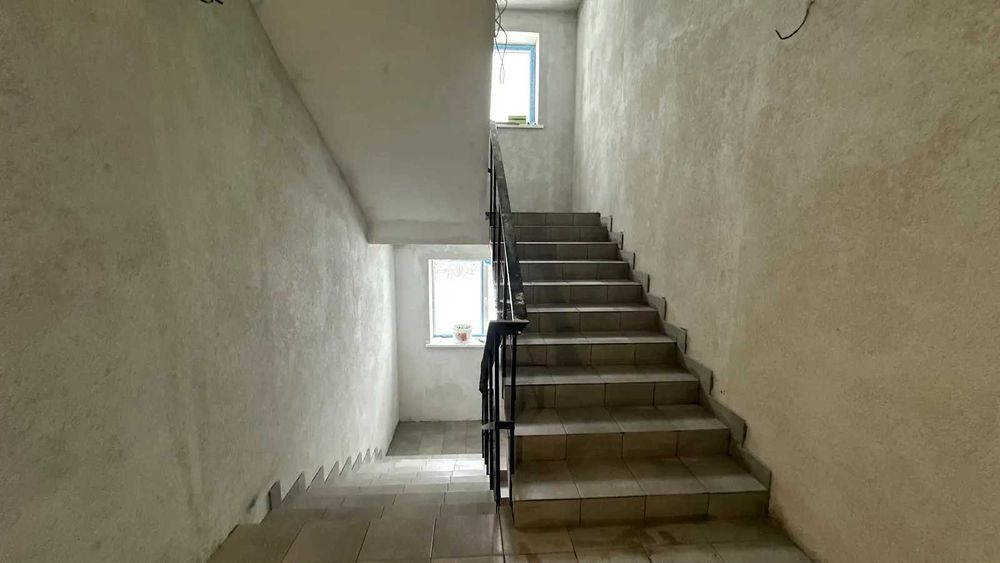 Продам квартиру Вячеслава Чорновола, 23, смт. Макарів