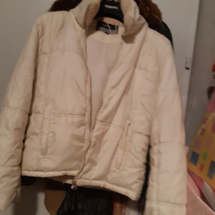 Różne .Kurtki w rozmiarze 38