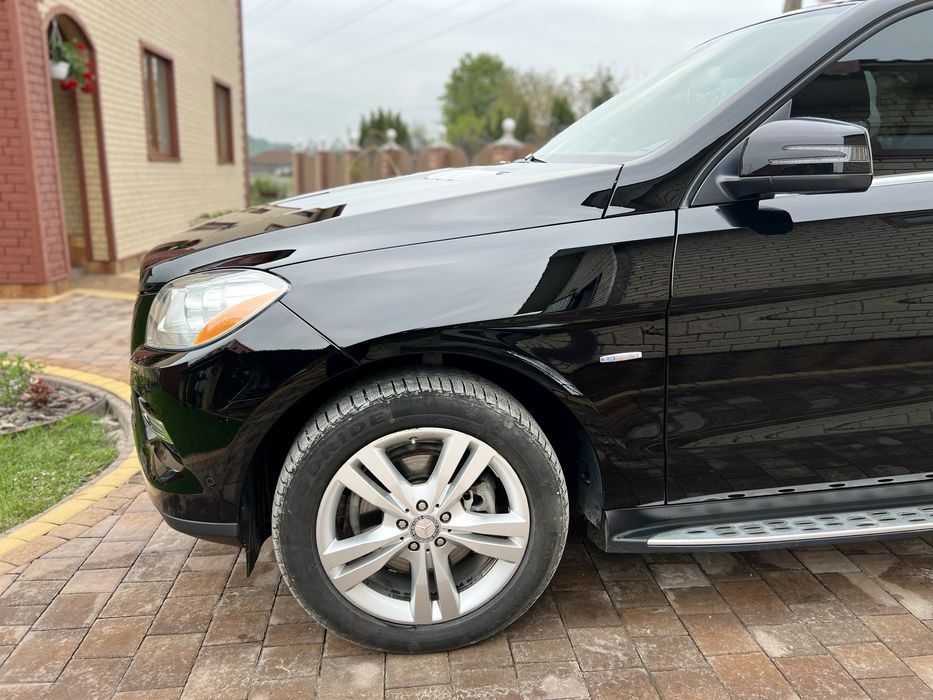 Mercedes-Benz ML 350