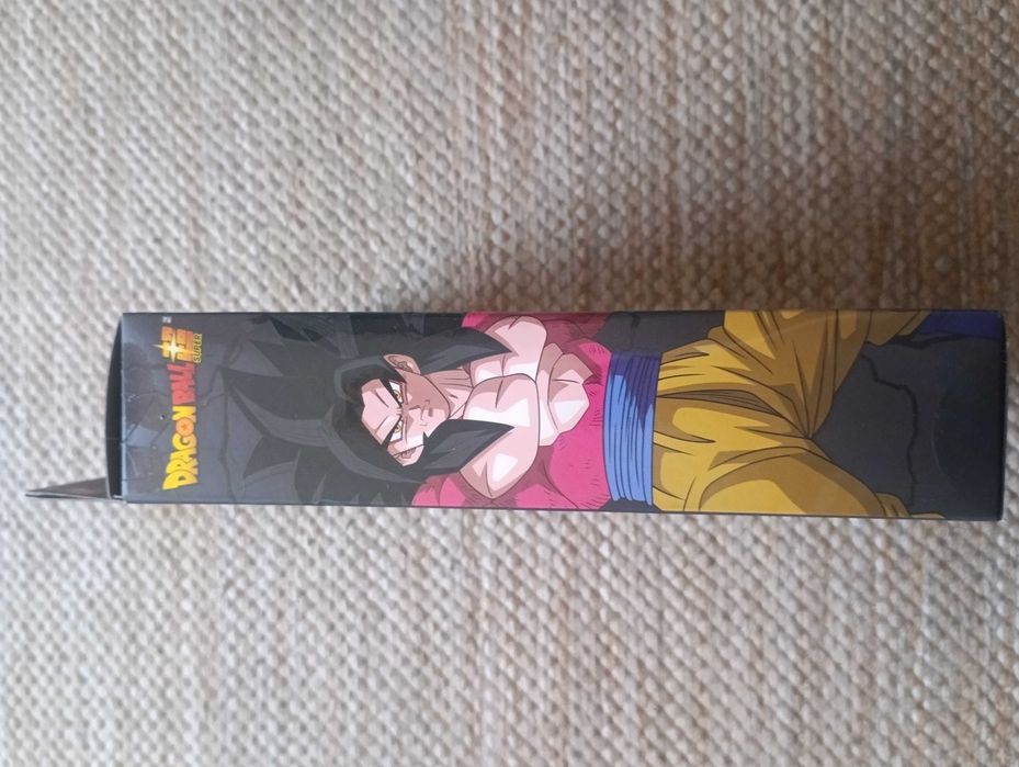Dragon Stars Super Saiyan 4 Goku – Completo + Caixa