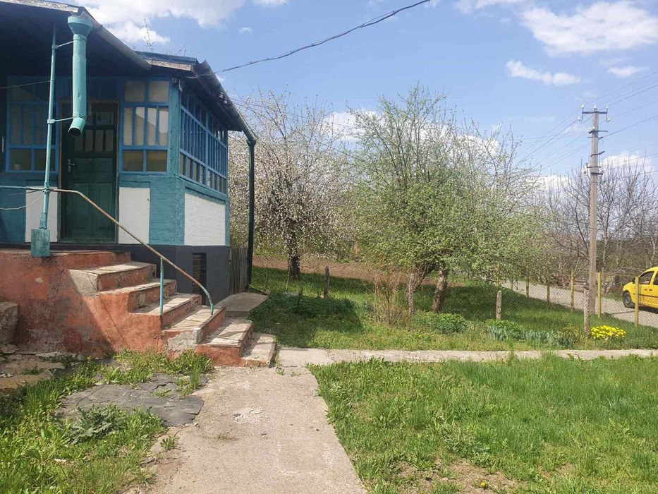 Будинок  70 кв.м, смт Буки, біля Буцького каньону, земля 48 соток, Черкаська обл., Уманський р,н