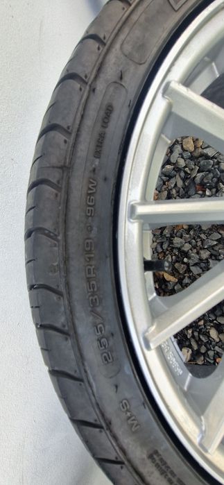 Alufelgi  19 5x112 Keskin  2x 8.5j 2x 9.5j ET30 opony 255/35 R19