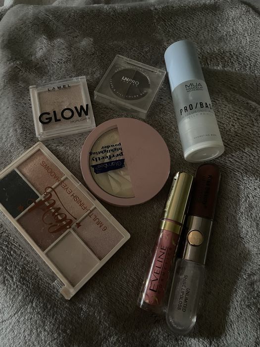 косметика (б\у) в гарному стані