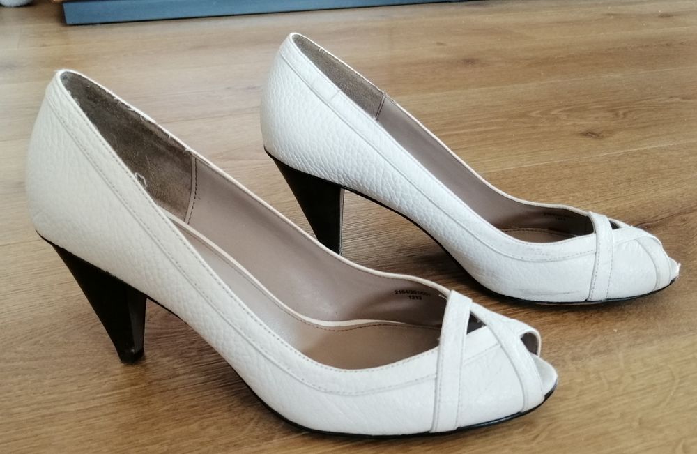 Zara buty na obcasie eleganckie białe r. 37