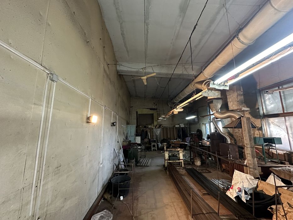 Оренда приміщення вільного призначення в пригороді Тернополя.