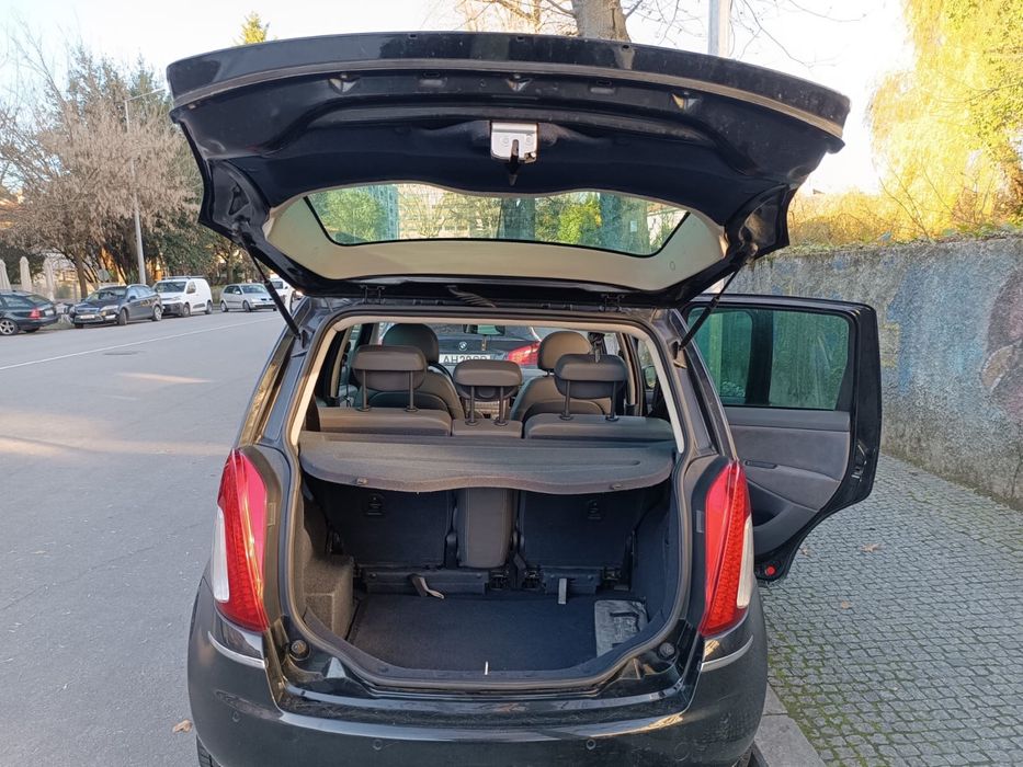 Lancia Musa Gasoleo 2010