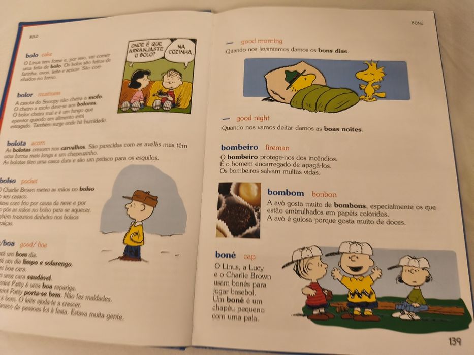 3 primeiros volumes do dicionário de Charlie Brown