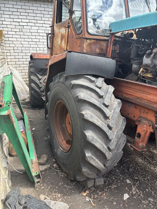 Трактор ХТЗ Т-150К з ПЛУГОМ ПЛН 5 35