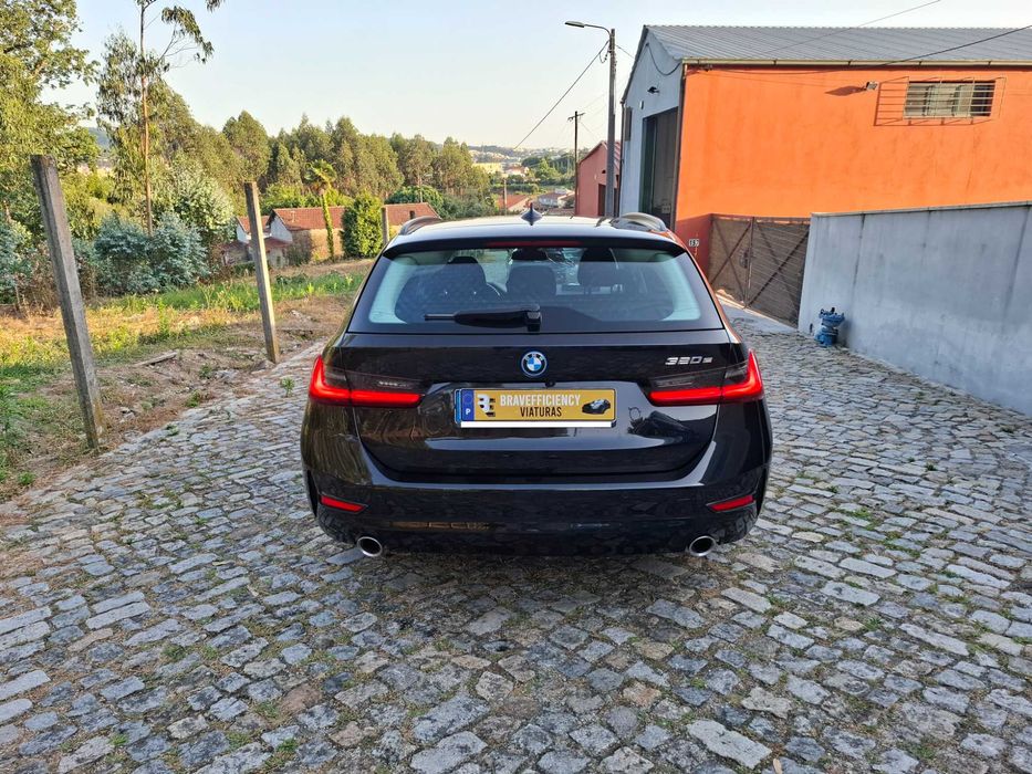 BMW 320e Drive Touring Híbrido Gasolina Plug-In (204CV) de 2022