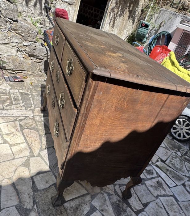 Comoda gavetas vintage