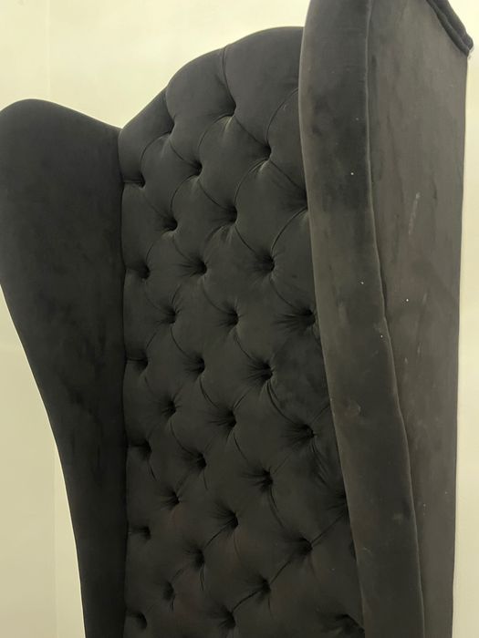 Fotel welurowy glamour