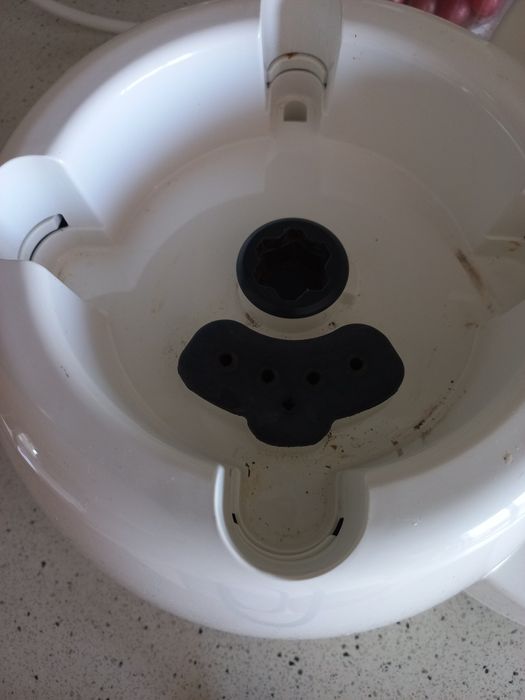 Yammi 2 com acessórios usada - REDUÇÃO DE PREÇO P/ DESOCUPAR