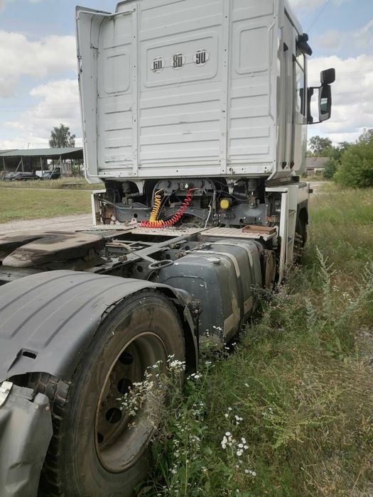 Вантажівка Renault magnum