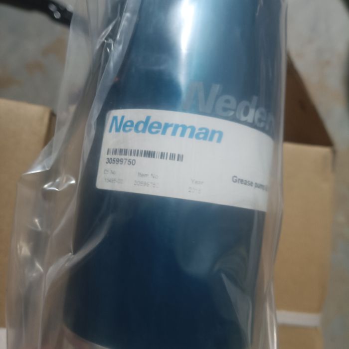 Pompa pompka  pneumatyczna do oleju smaru Nederman