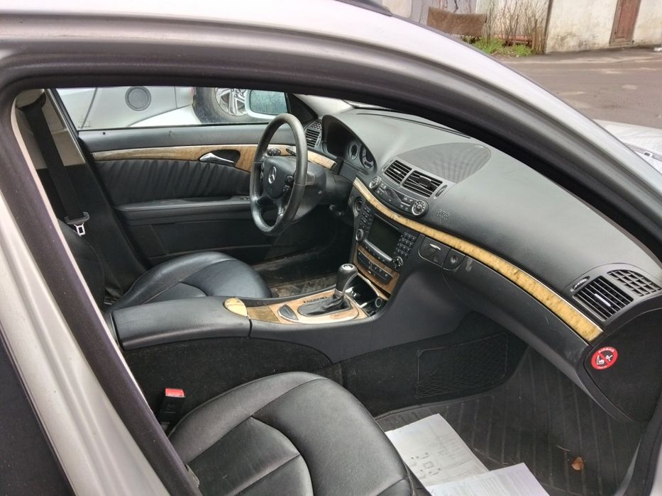 Продам Mercedes w211