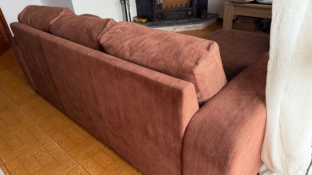 Sofá tecido anti arranhões