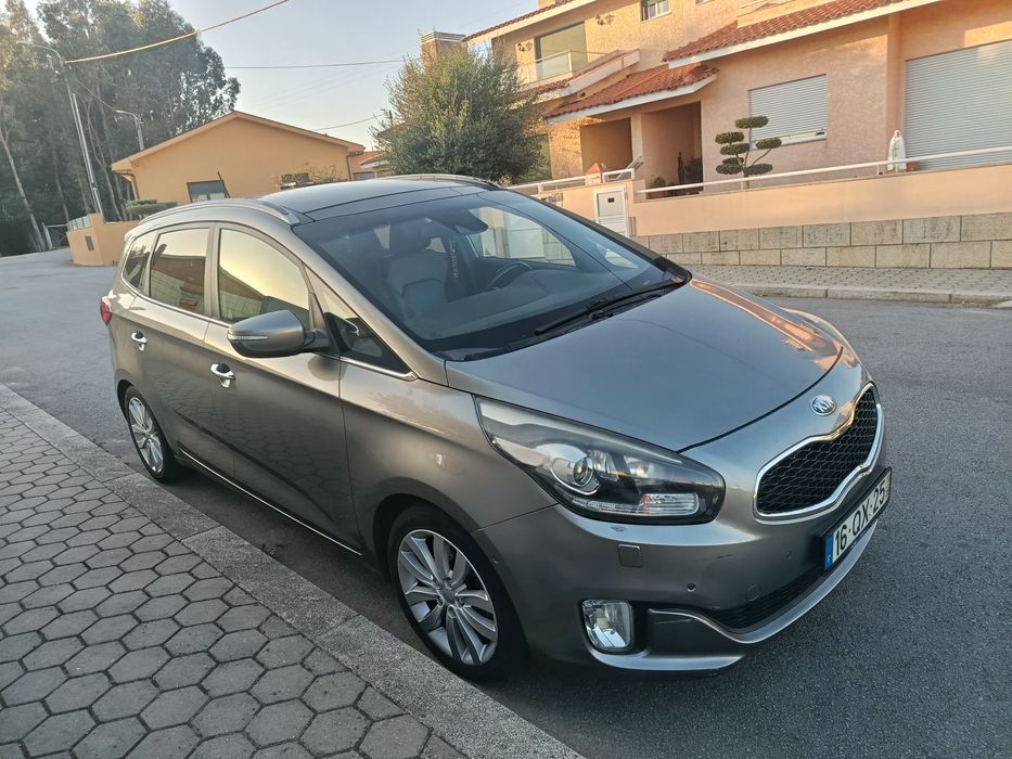 Kia Carens 1.7CRDI 7 lugares — photo 3