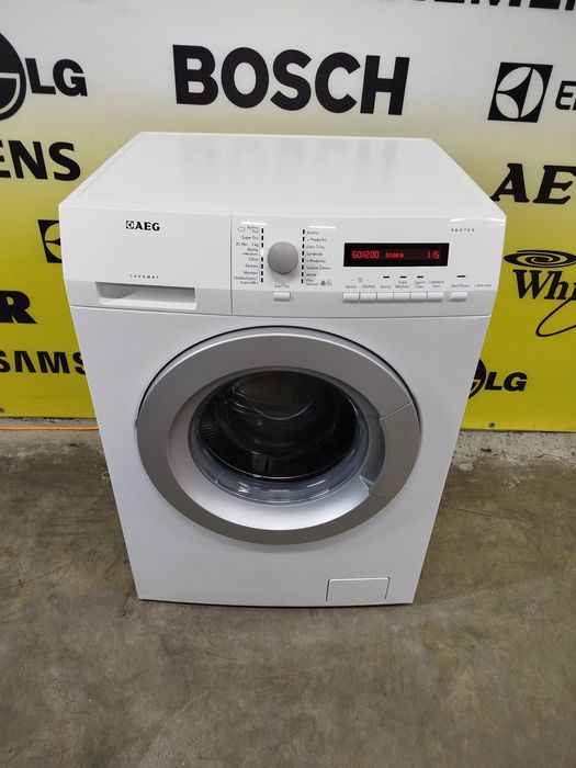 Пральна машина фірми AEG, модель L70270VFLCS