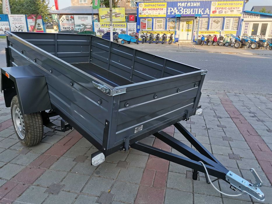 Причіп новий автомобільний