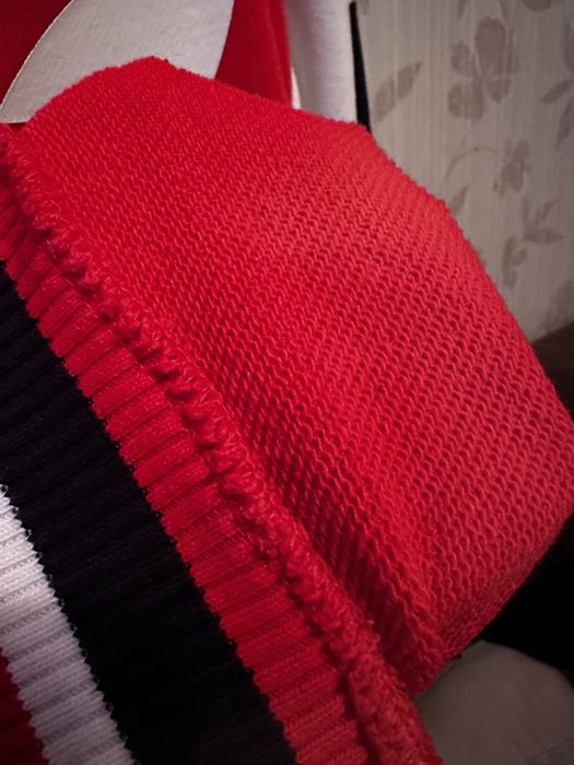 Жіночій спортивний костюм adidas розмір с