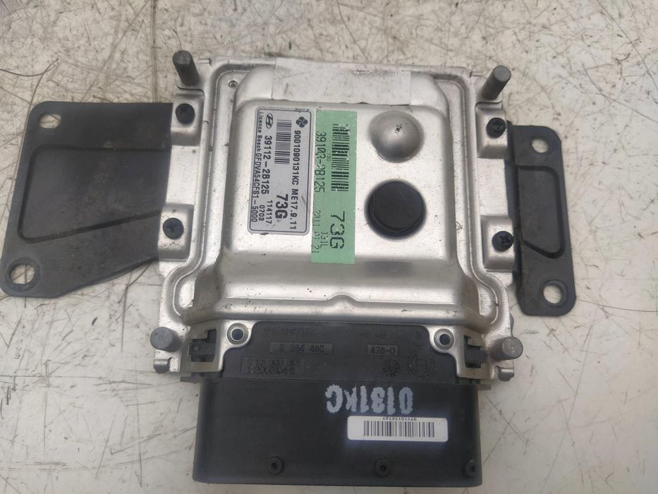 CENTRALINA MOTOR UCE HYUNDAI I30 2011