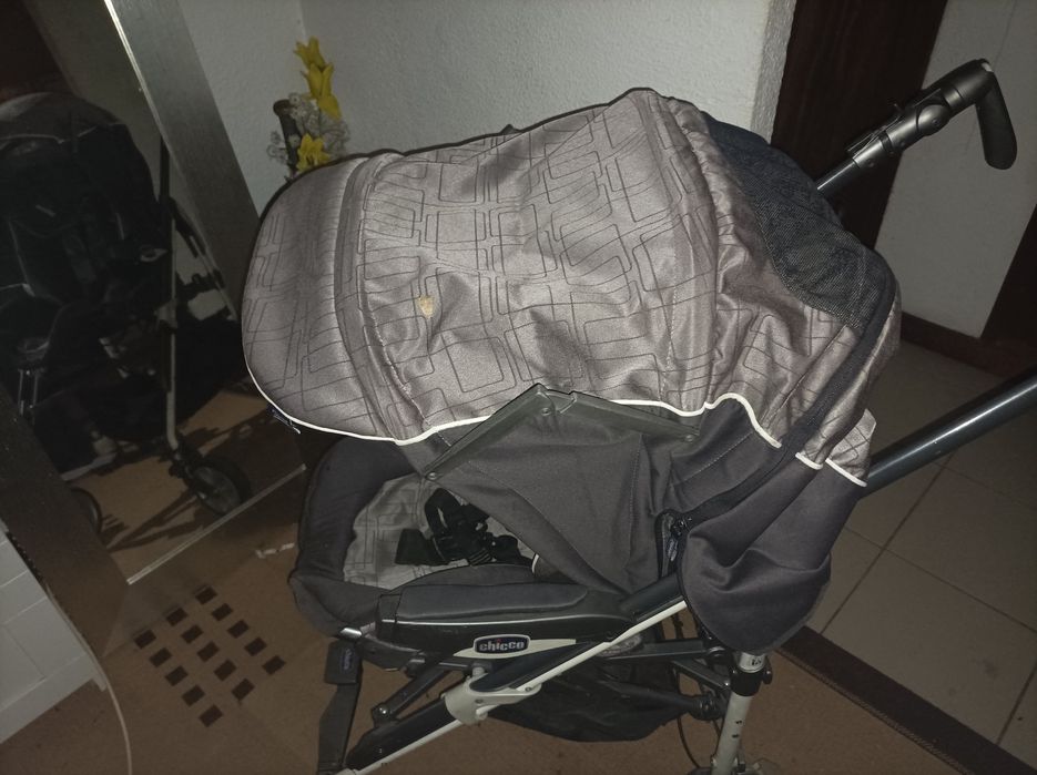Carrinho Chicco  completo