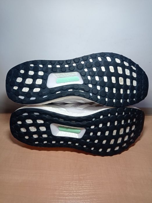 Кросівки adidas Ultraboost 1.0 45р.