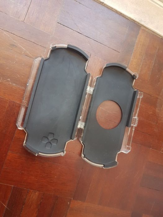 Caixa protetora para consola  psp