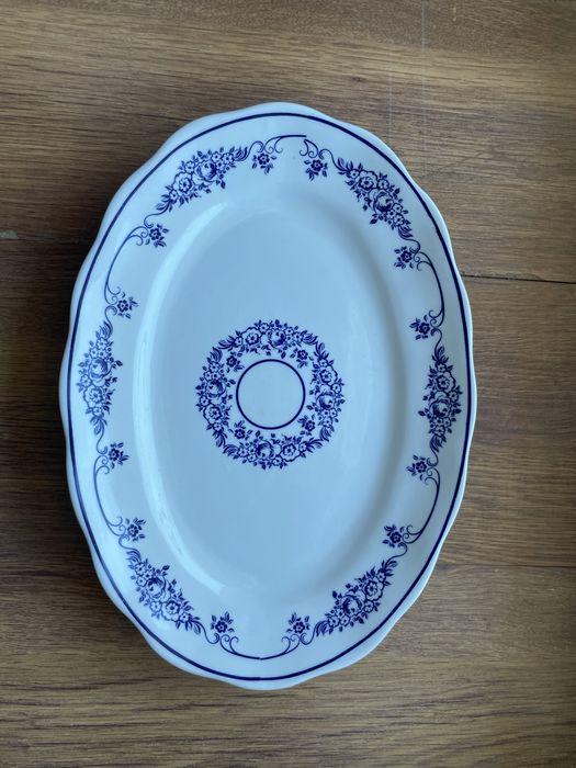 Porcelanowa półmiska owalna