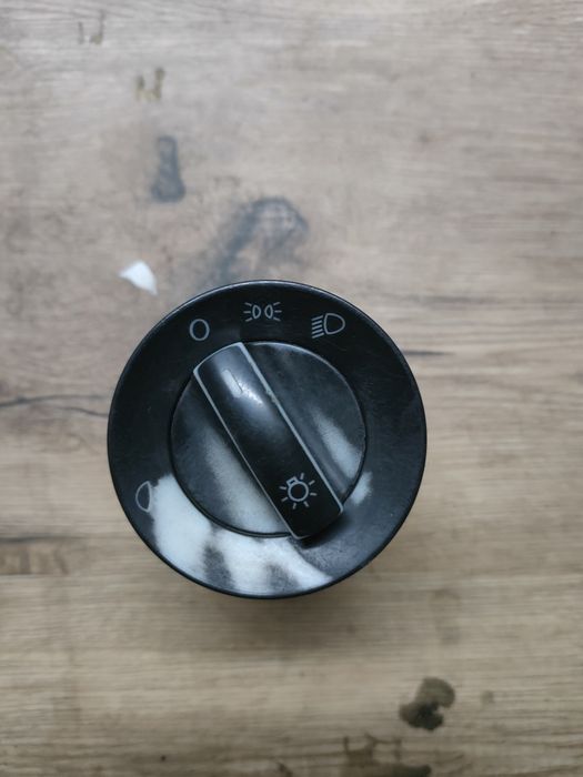 Volkswagen Transporter T5 przełącznik świateł