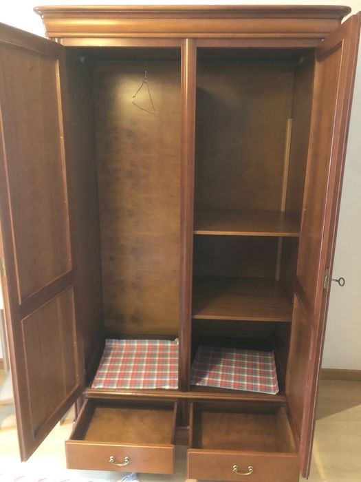 Guarda roupa (Cerejeira) (190x120x60cm)