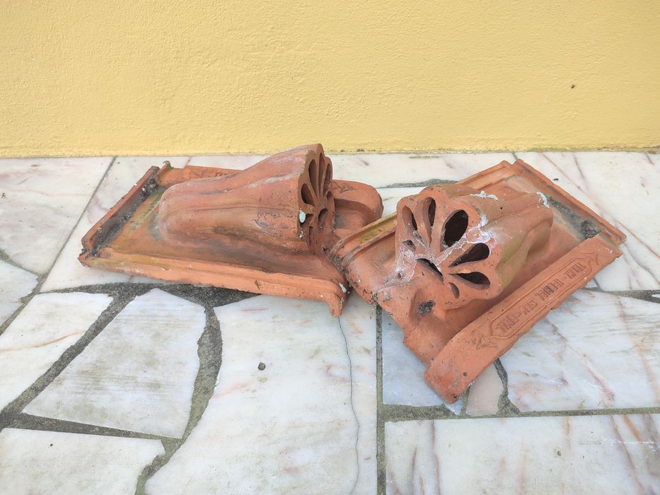 Telhas Antigas Fabulosas.