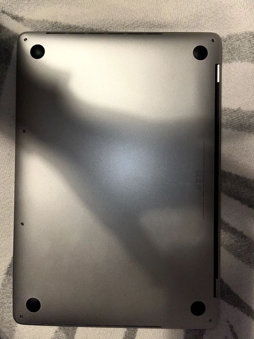 MacBook Pro 13" A1989 (2019) i7 / 16GB RAM / 512GB SSD – 100% sprawny