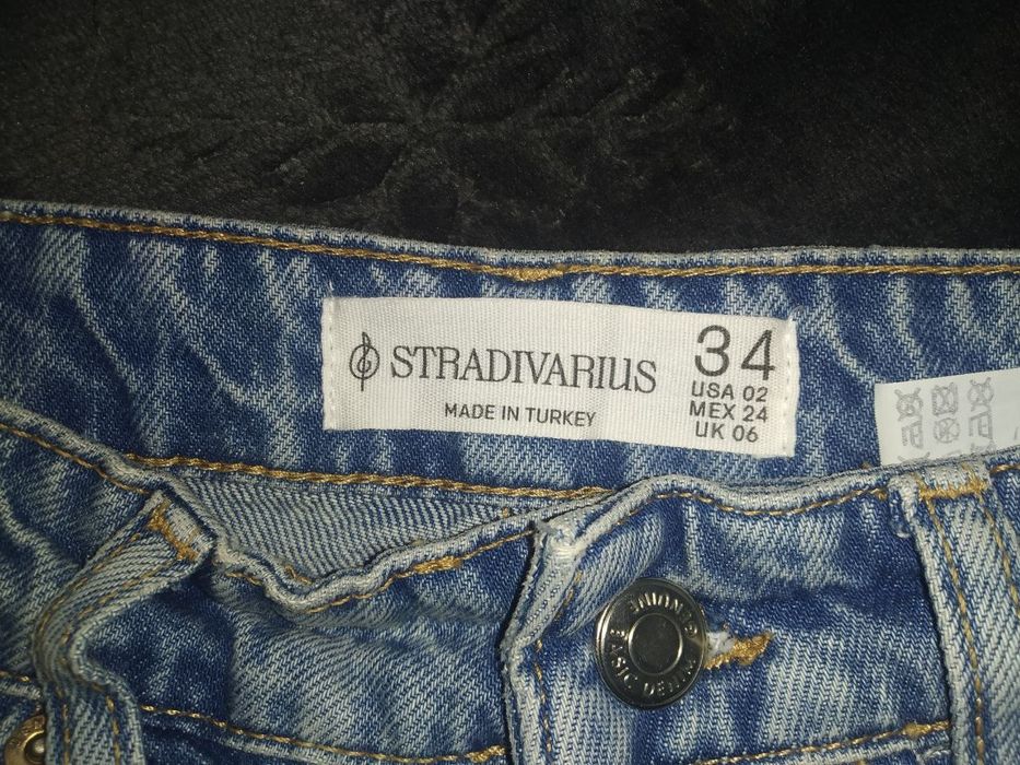 STRADIVARIUS jorts/baggy. Сині шорти.