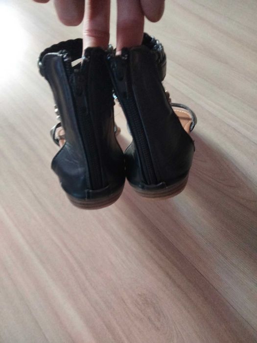 Sandałki damskie r.39