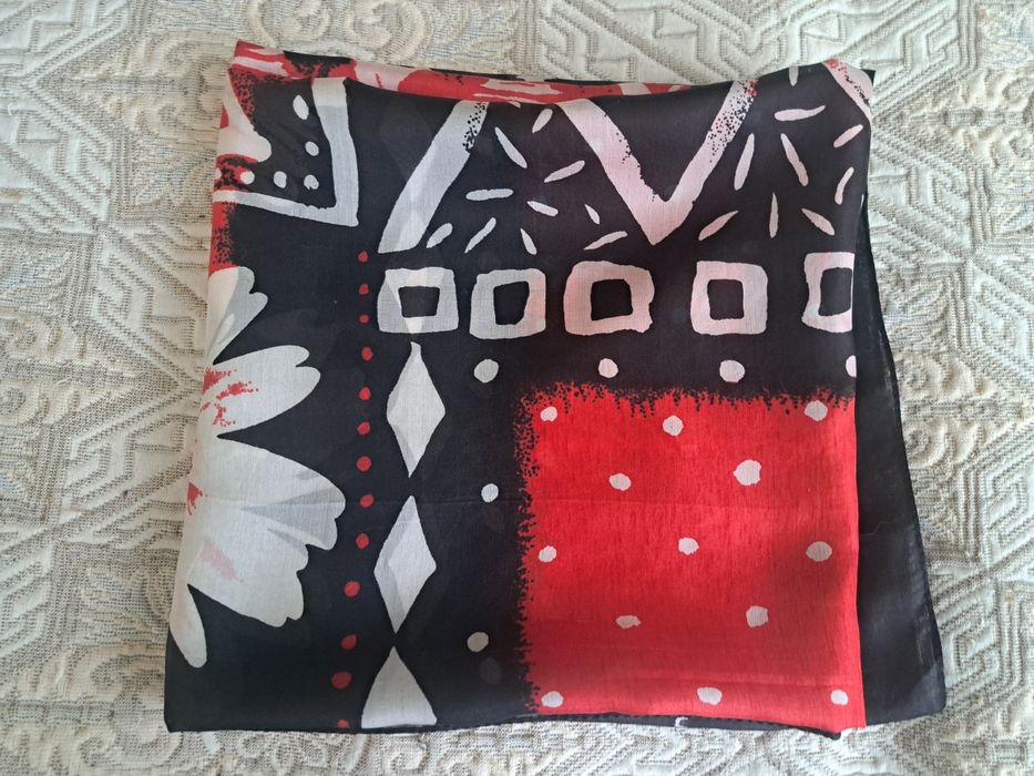 Платок великий 100% silk.  Квіти.