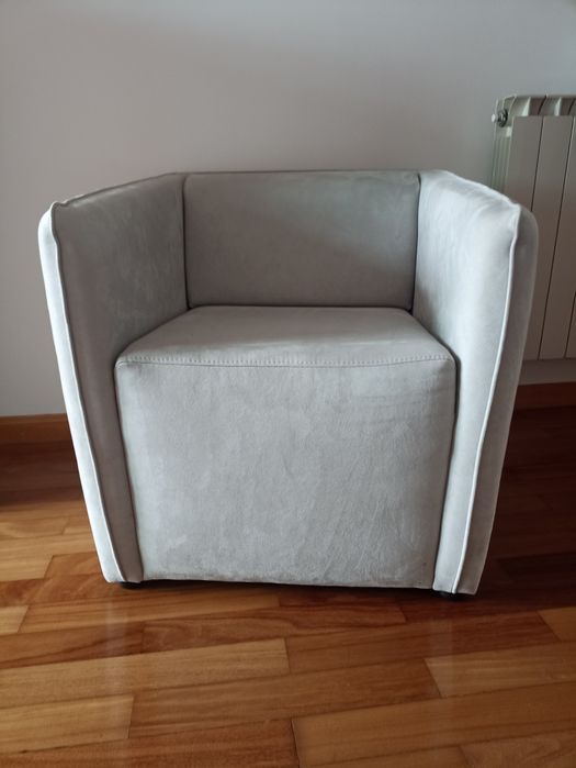 Sofá de quarto individual como novo